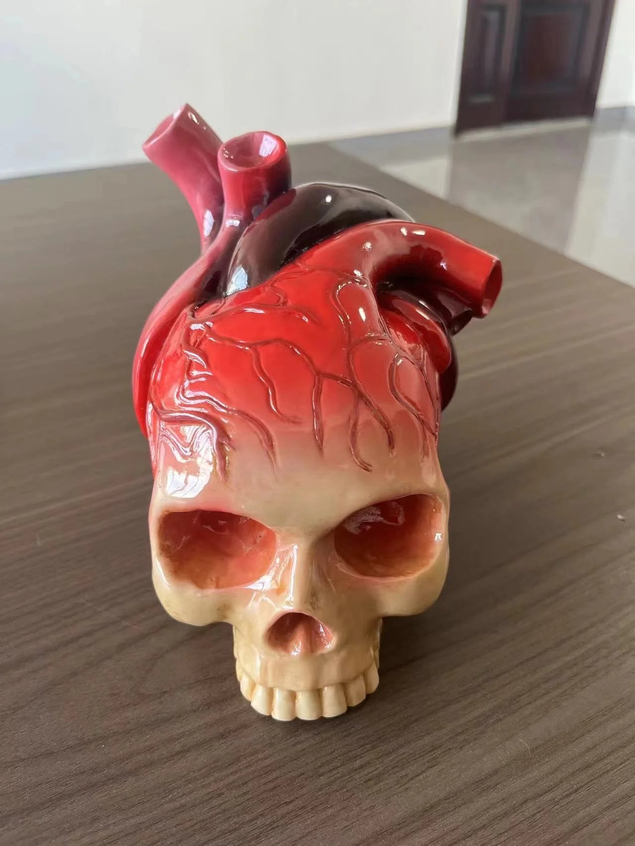 The Tell-Tale Heart Skull Realistic Heart Blood Vessel Sculpture Decoration