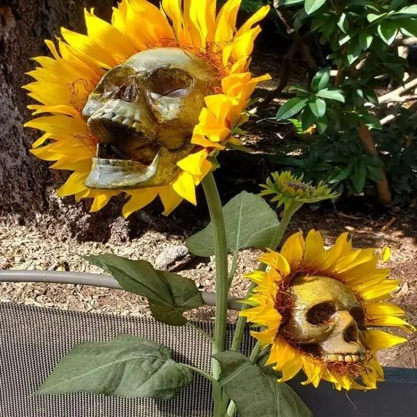 Sunflower Skull Decoration - Add Charm